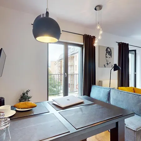 Witold's With A Rooftop - 500 Steps To Rynek Wroapart * Breslavia