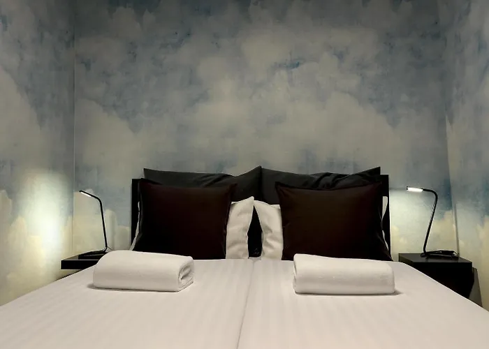 Witold's With A Rooftop - 500 Steps To Rynek Wroapart * Breslavia